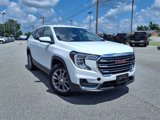 Used 2024 GMC Terrain SLT image 2