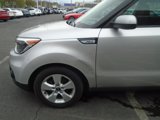 Used 2017 Kia Soul image 5