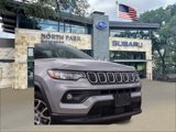 Used 2022 Jeep Compass Latitude image 2