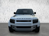 Used 2023 Land Rover Defender 90 SE image 2