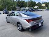 Used 2024 Hyundai Elantra SEL image 3