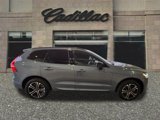 Used 2022 Volvo XC60 T8 R-Design w/ Advanced Package image 6