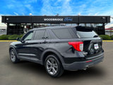 Used 2022 Ford Explorer XLT w/ Equipment Group 202A image 5