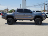 Used 2016 Toyota Tacoma TRD Off-Road w/ Towing Package image 5