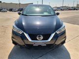 Used 2020 Nissan Versa SV image 2