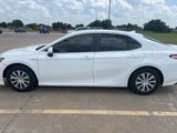 Used 2020 Toyota Camry LE image 4