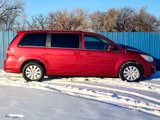 Used 2012 Volkswagen Routan SEL image 3
