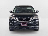 Used 2020 Nissan Pathfinder SV image 2