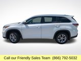 Used 2015 Toyota Highlander XLE image 2