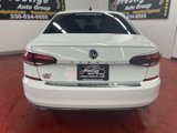 Used 2021 Volkswagen Passat 2.0T SE image 4
