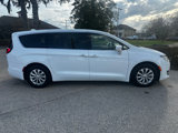 Used 2019 Chrysler Pacifica Touring Plus w/ Advanced Safetytec Group image 3