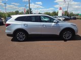 Used 2017 Hyundai Santa Fe SE image 2