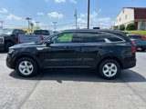 Used 2022 Kia Sorento LX image 4