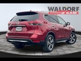 Used 2019 Nissan Rogue SV w/ Sun & Sound Touring Package image 5