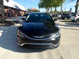 Used 2016 Chrysler 200 Limited image 2