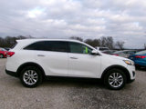 Used 2017 Kia Sorento FWD image 3
