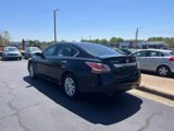 Used 2014 Nissan Altima 2.5 S w/ Sport Value Package image 5