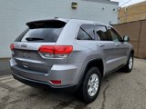 Used 2015 Jeep Grand Cherokee Laredo image 2