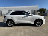 New 2025 Audi Q3 2.0T Premium image 5