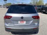 Used 2024 Volkswagen Tiguan SE image 5