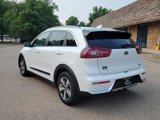 Used 2017 Kia Niro LX image 3