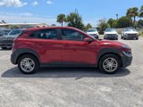 Used 2023 Hyundai Kona SE image 4