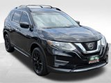Used 2017 Nissan Rogue SV w/ Midnight Edition image 3