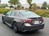 Used 2021 Toyota Camry SE image 5