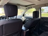 Used 2011 Chevrolet Equinox LT w/ Driver Convenience Package image 2