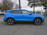New 2024 Volkswagen Taos SE image 3