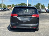 Used 2018 Chrysler Pacifica Touring-L Plus w/ S Appearance Package image 5