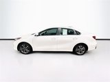 Used 2023 Kia Forte LXS w/ LXS Technology Package image 4