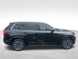 Used 2022 Volvo XC90 T5 Momentum w/ Climate Package image 6