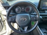 Used 2021 Toyota RAV4 LE image 5