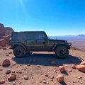 Used 2016 Jeep Wrangler Unlimited Sahara image 2