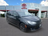 Used 2020 Chrysler Pacifica Limited w/ Advanced Safetytec Group image 2