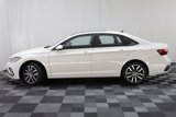 Used 2025 Volkswagen Jetta SE image 4