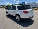 Used 2008 Saturn Outlook XR w/ Premium Trim Package image 3