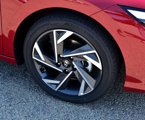 New 2025 Hyundai Elantra SEL image 6