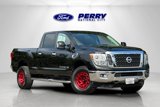 Used 2017 Nissan Titan SV image 2