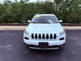 Used 2017 Jeep Cherokee Limited image 3