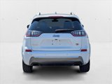 Used 2019 Jeep Cherokee Overland image 3