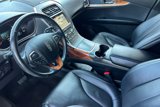 Used 2017 Lincoln MKX Select image 4