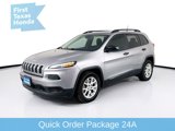 Used 2017 Jeep Cherokee Sport image 3