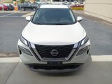 Used 2023 Nissan Rogue SV image 2