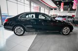 Used 2019 Mercedes-Benz C 300 4MATIC Sedan w/ Premium Package image 4