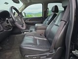 Used 2007 GMC Yukon SLT w/ SLT Preferred Equipment Group image 3