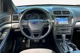 Used 2017 Ford Explorer XLT w/ Equipment Group 202A image 5