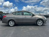 Used 2015 Nissan Versa SL image 4