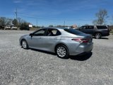 Used 2020 Toyota Camry LE image 4